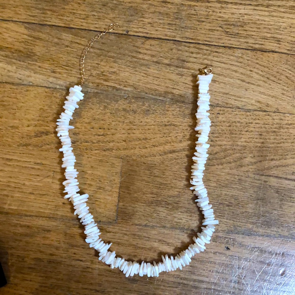 White seashell necklace